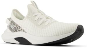 New Balance Women's DynaSoft Nergize Sport V2 Cross Trainer - Image 3