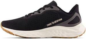 New Balance Women's Fresh Foam Arishi V4 Running Shoe - Image 5