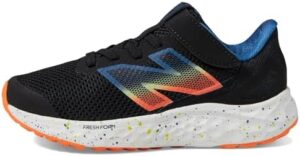 New Balance Girls' Fresh Foam Arishi V4 Hook and Loop - Image 4