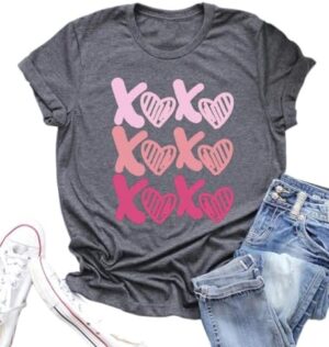 Valentine's Day Shirts for Women Love Heart XOXO Cute Graphic T Shirts Casual Tops Tee Gifts for Her