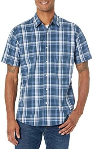 Amazon Essentials Men's Regular-Fit Short-Sleeve Poplin Shirt